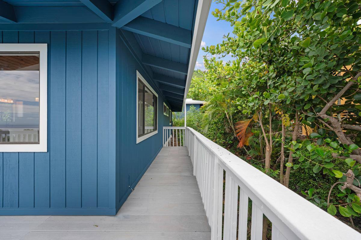 87-3205 Guava Rd, Captain Cook, HI 96704