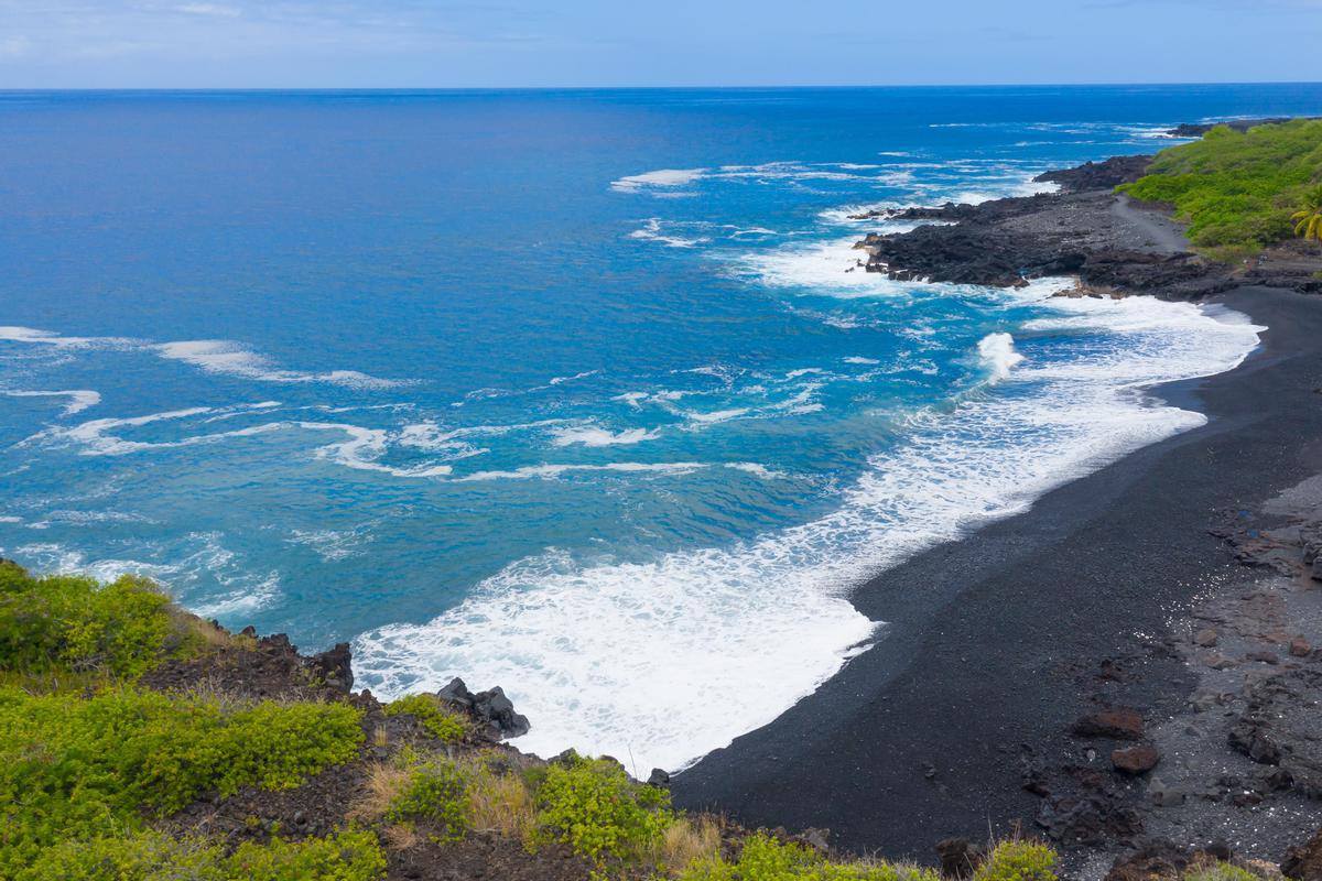 87-3205 Guava Rd, Captain Cook, HI 96704