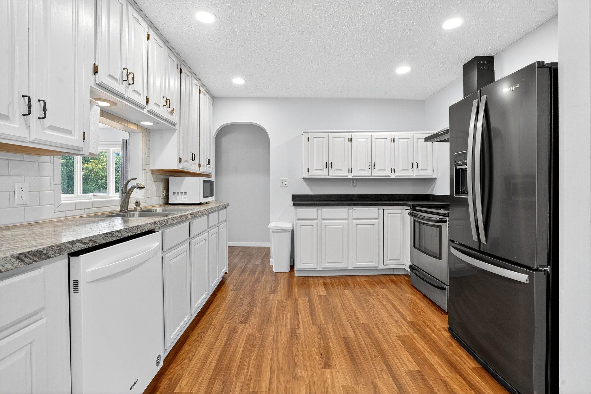 5733 East Grant, Terre Haute, IN 47805