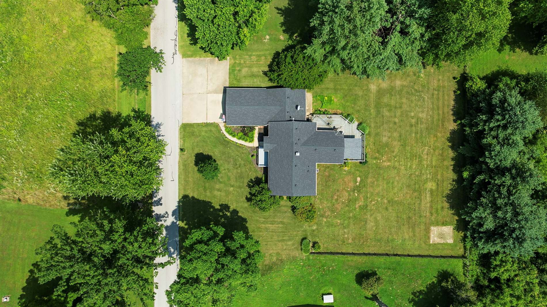 5733 East Grant, Terre Haute, IN 47805