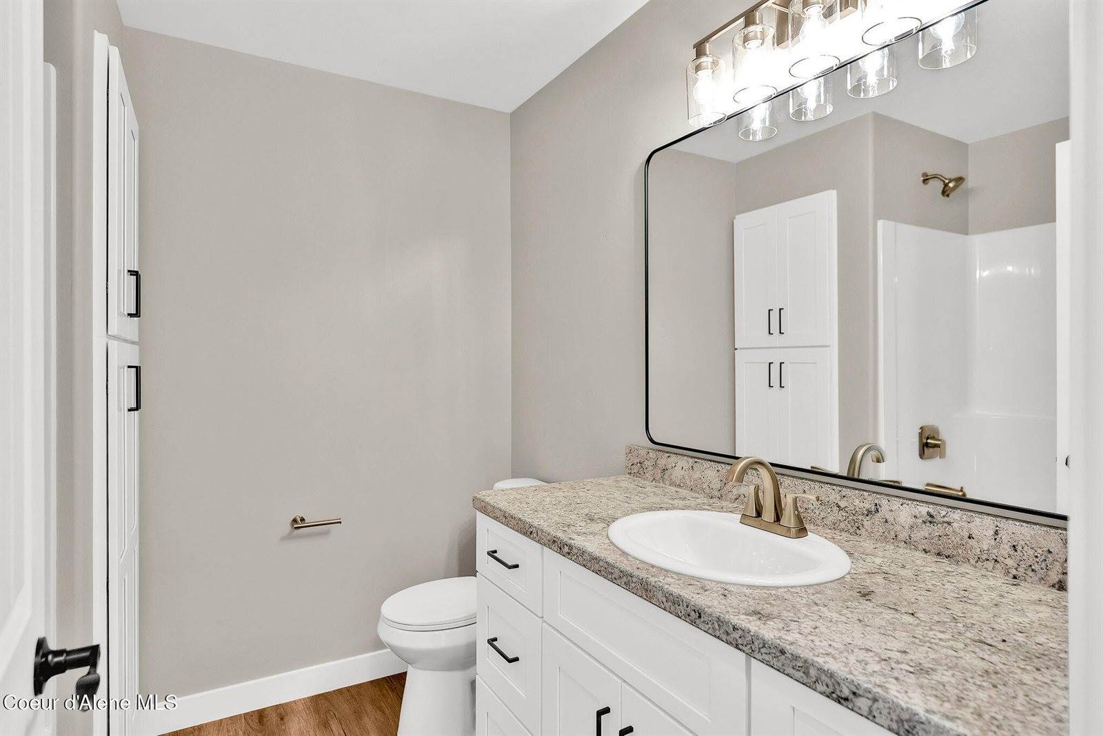 26 Pomelo Place, Moyie Springs, ID 83845