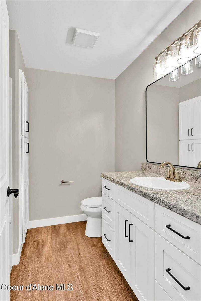 26 Pomelo Place, Moyie Springs, ID 83845