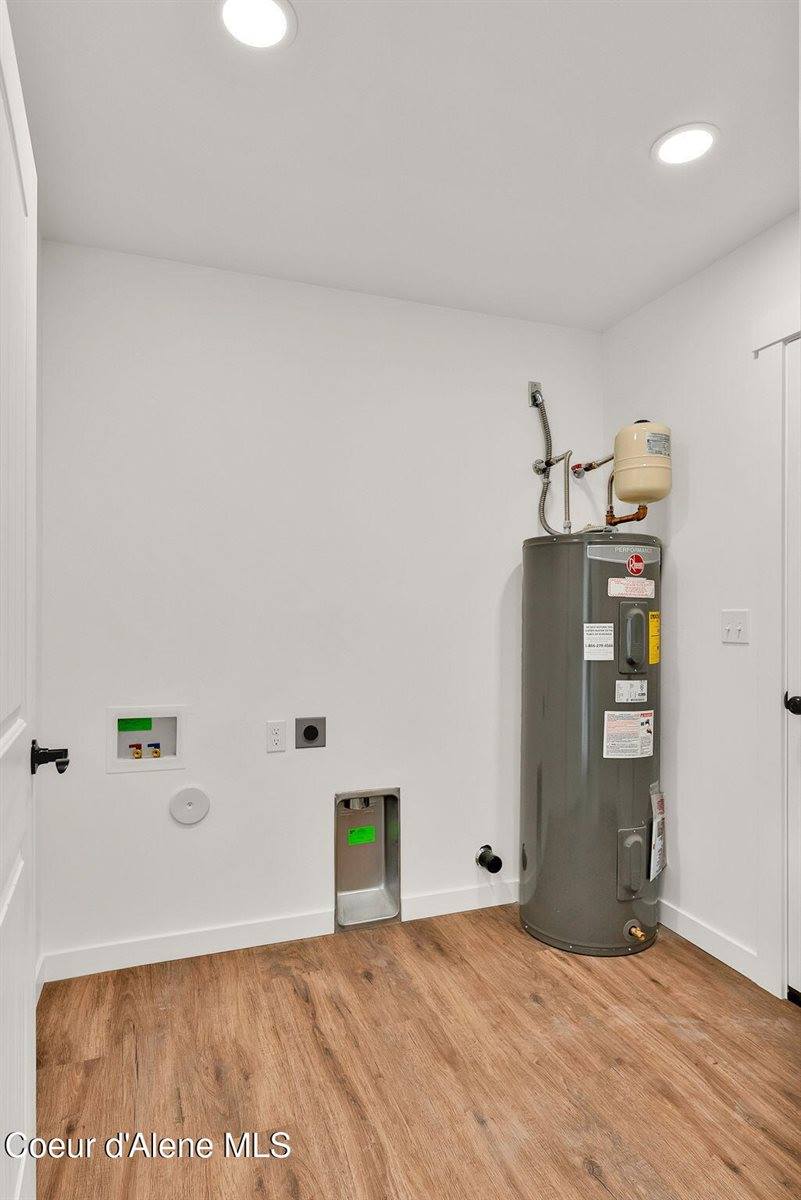 26 Pomelo Place, Moyie Springs, ID 83845