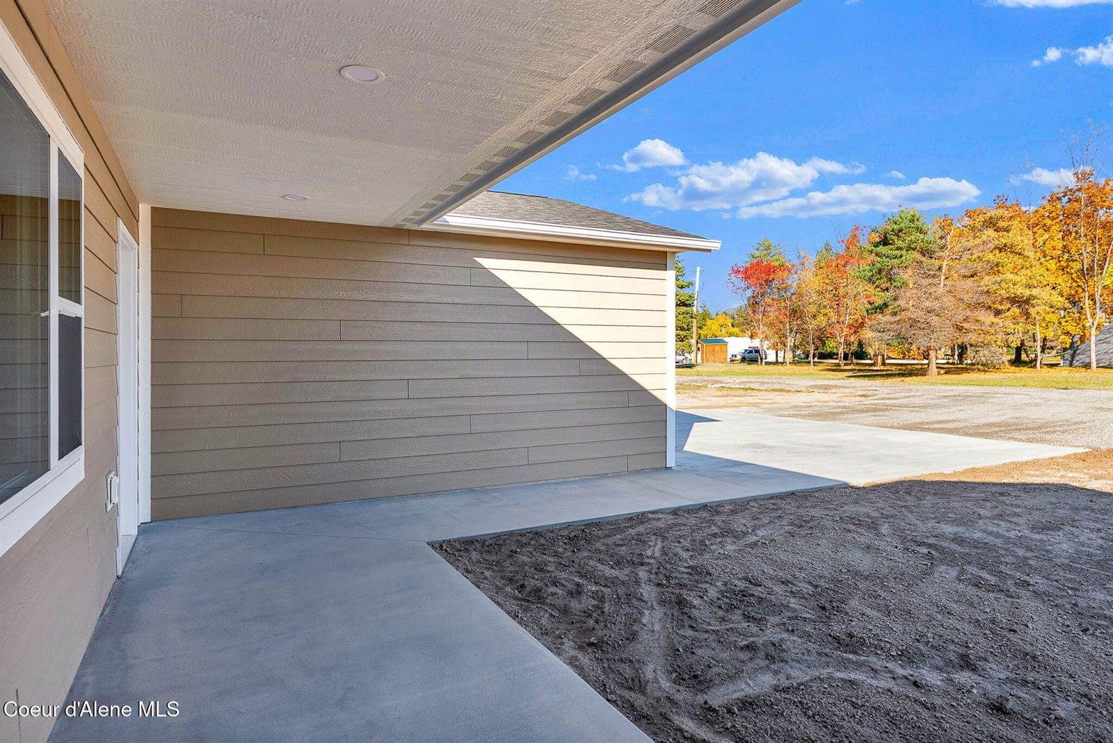 26 Pomelo Place, Moyie Springs, ID 83845