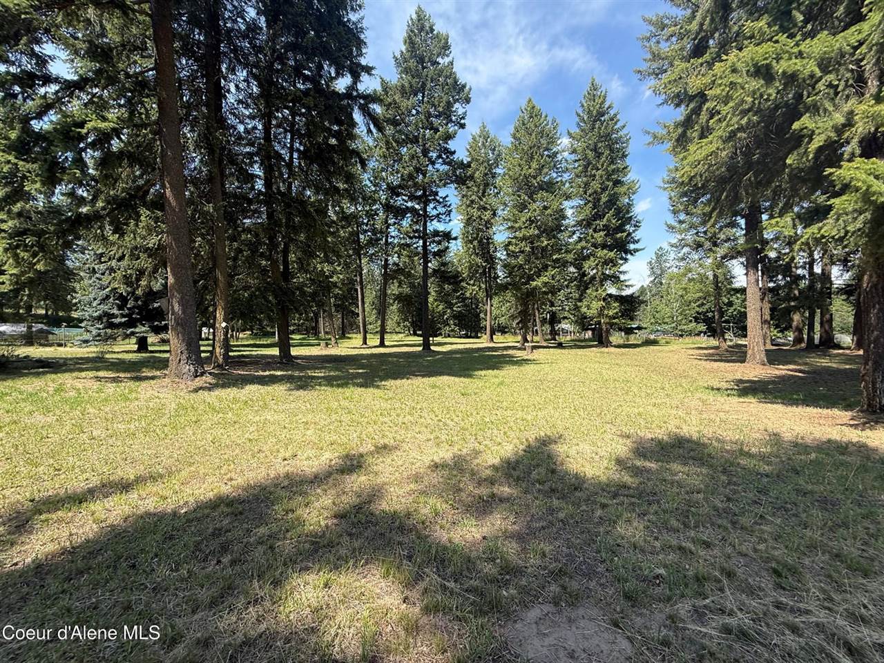 70 Appaloosa Rd, Moyie Springs, ID 83845