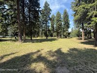70 Appaloosa Rd, Moyie Springs, ID 83845