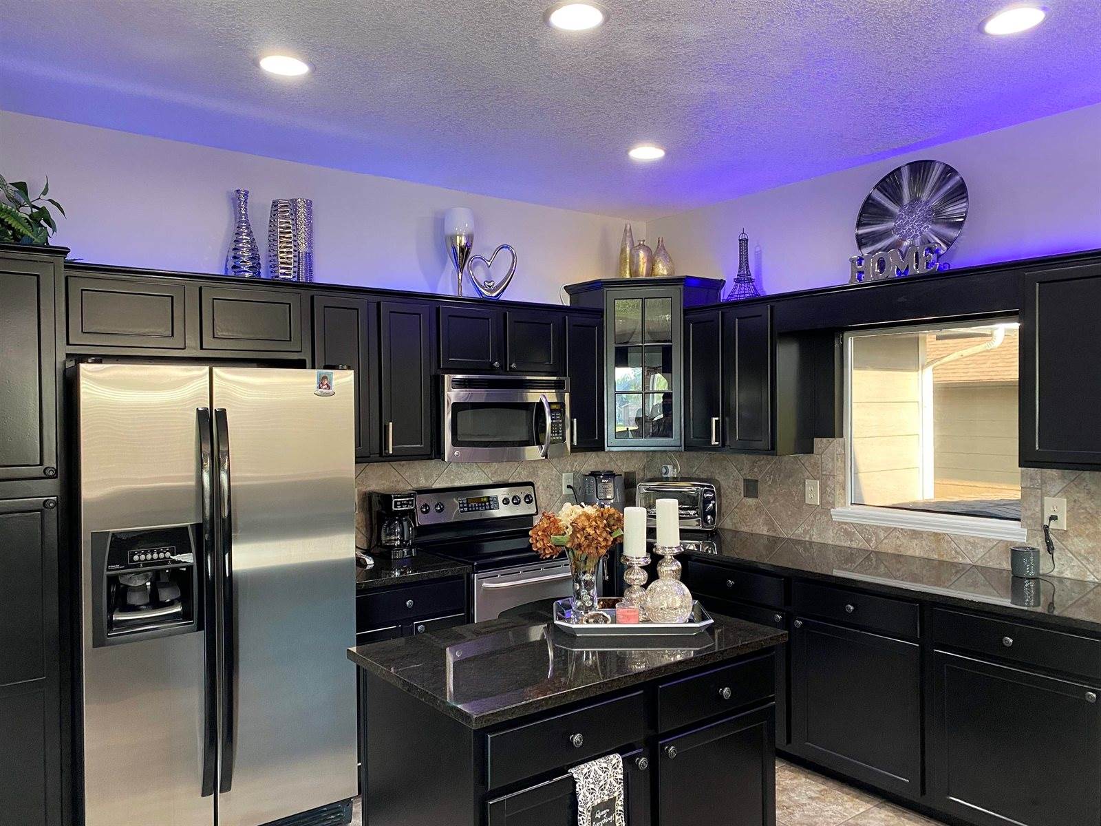 12301 East Zimmerly Ct, Wichita, KS 67207