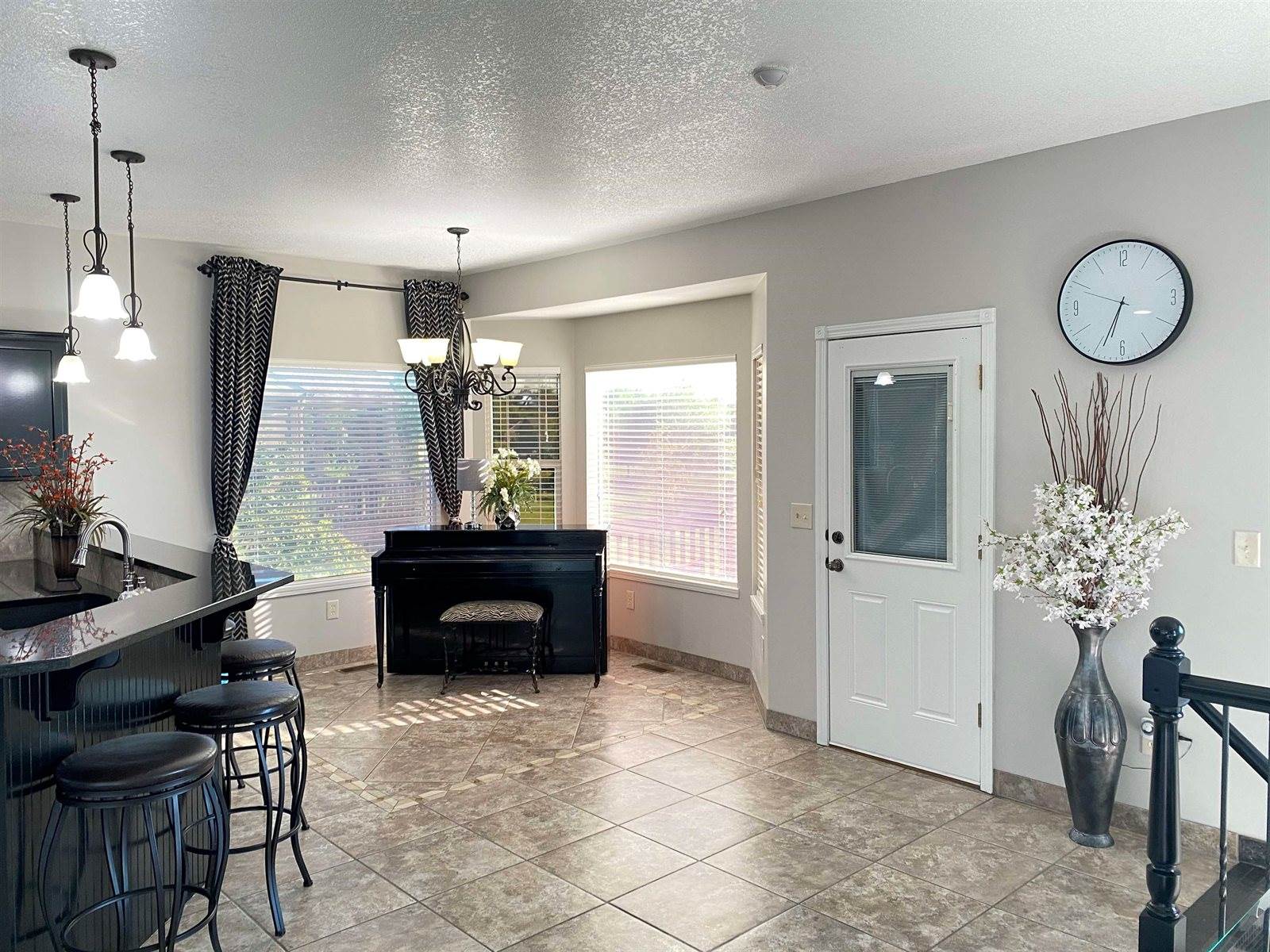 12301 East Zimmerly Ct, Wichita, KS 67207