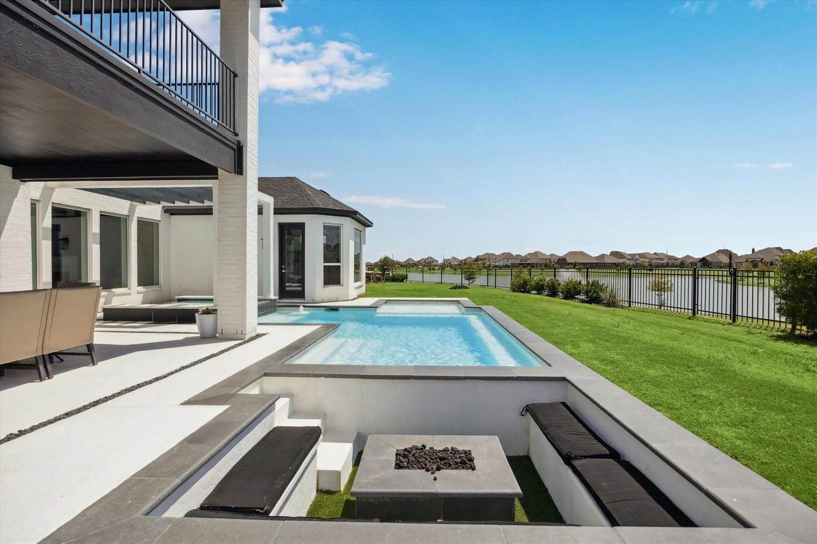 2703 Tarragon Crest Drive, Katy, TX 77494