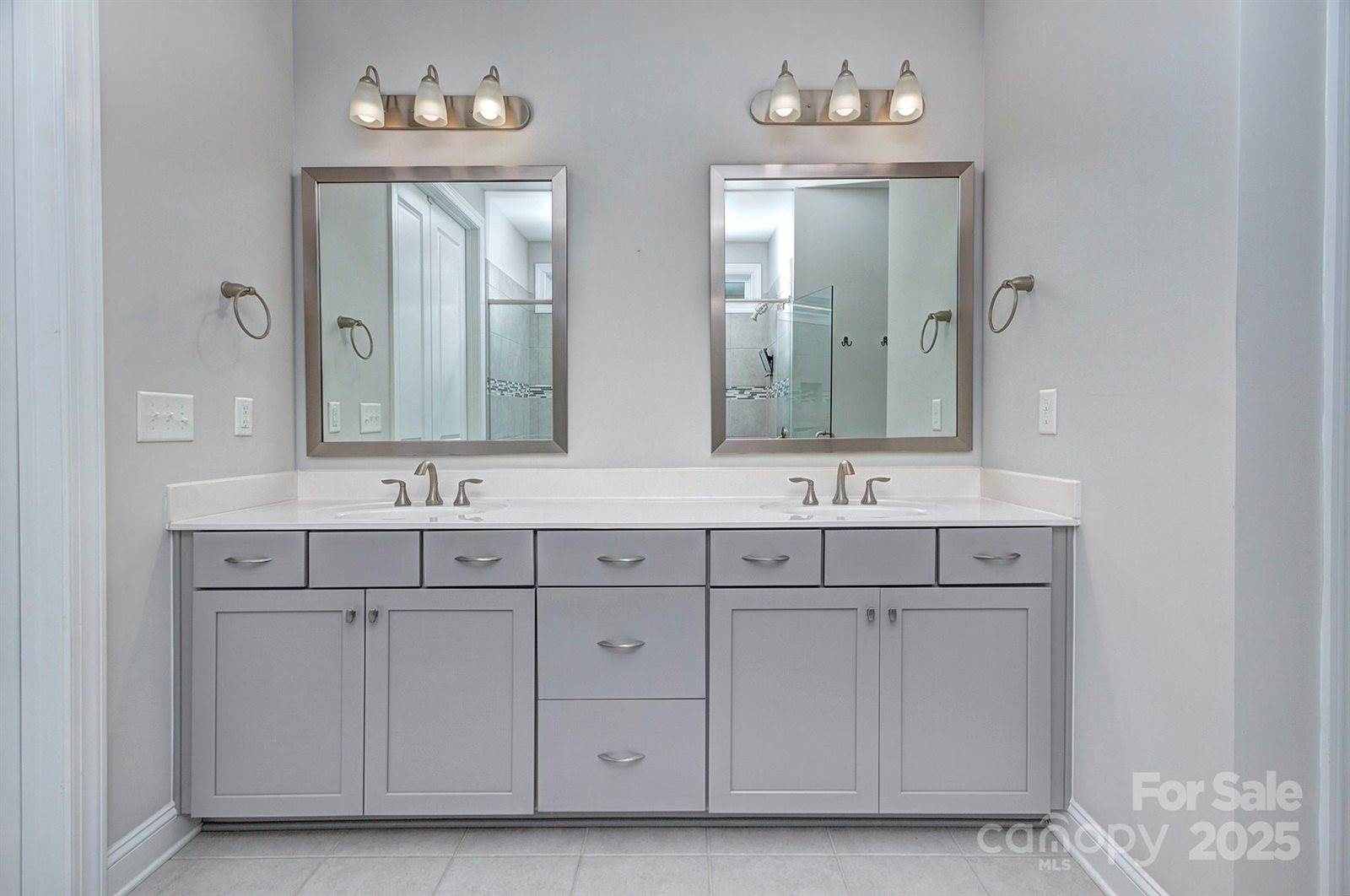 5527 Cheerful Lane, Charlotte, NC 28215