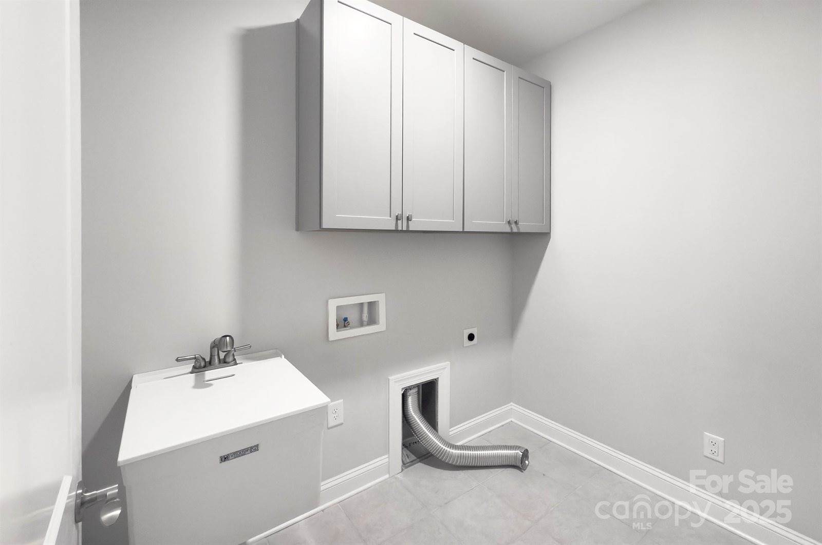 5527 Cheerful Lane, Charlotte, NC 28215