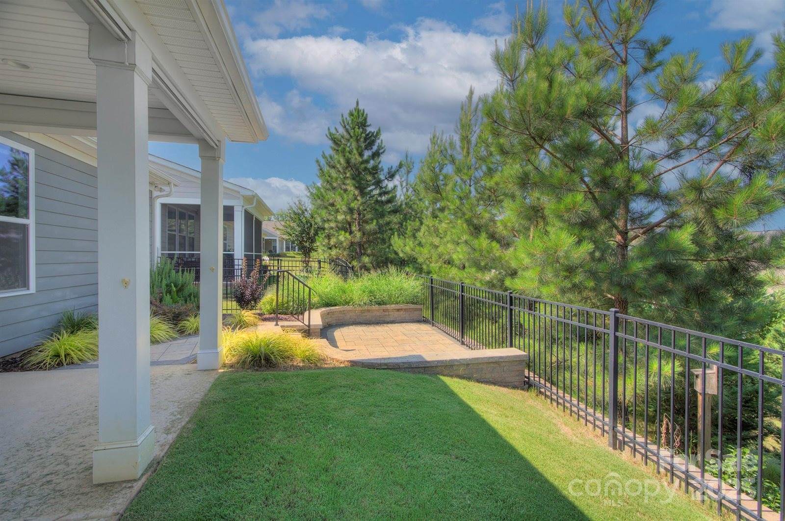 5527 Cheerful Lane, Charlotte, NC 28215