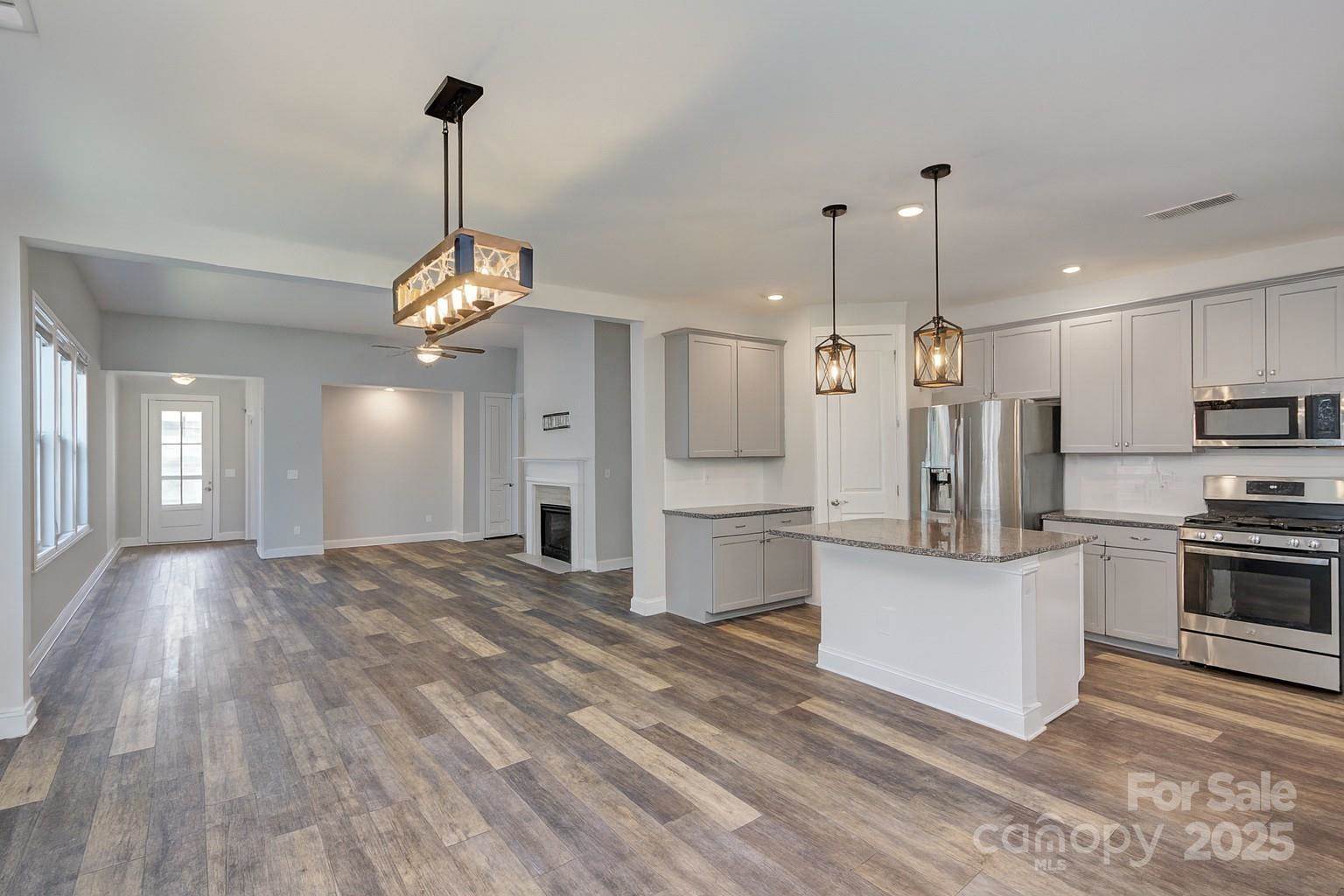 5527 Cheerful Lane, Charlotte, NC 28215