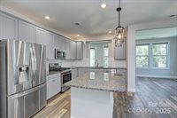 5527 Cheerful Lane, Charlotte, NC 28215