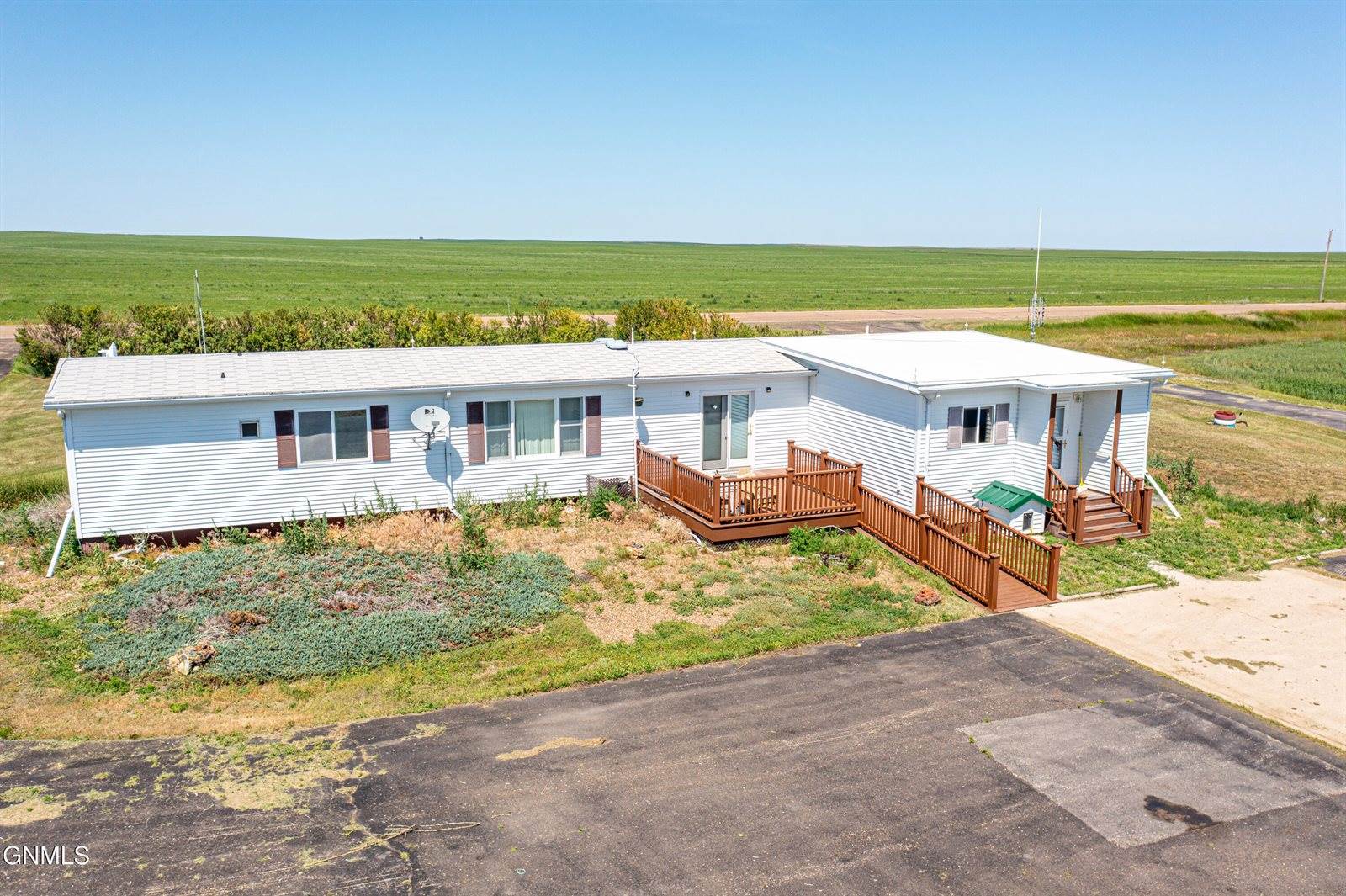 3943 Highway 334 North, Brockton, MT 59213