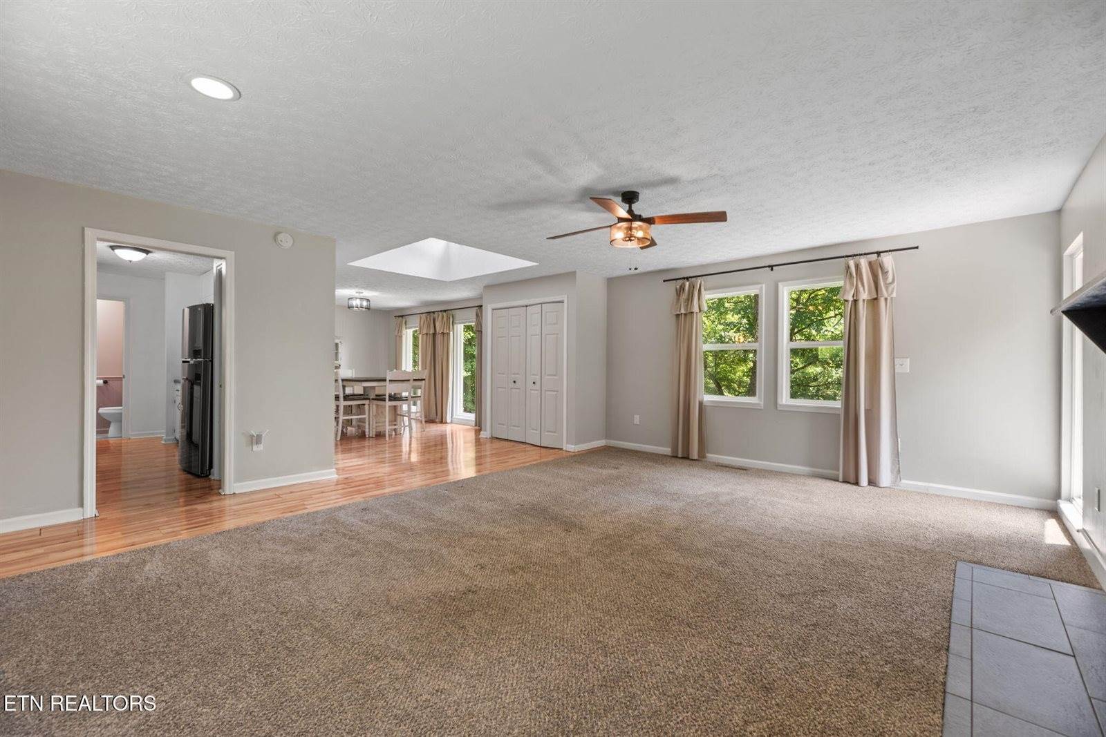 102 Bluff Rd, Kingston, TN 37763