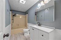 102 Bluff Rd, Kingston, TN 37763