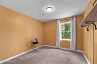 102 Bluff Rd, Kingston, TN 37763