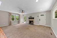 102 Bluff Rd, Kingston, TN 37763