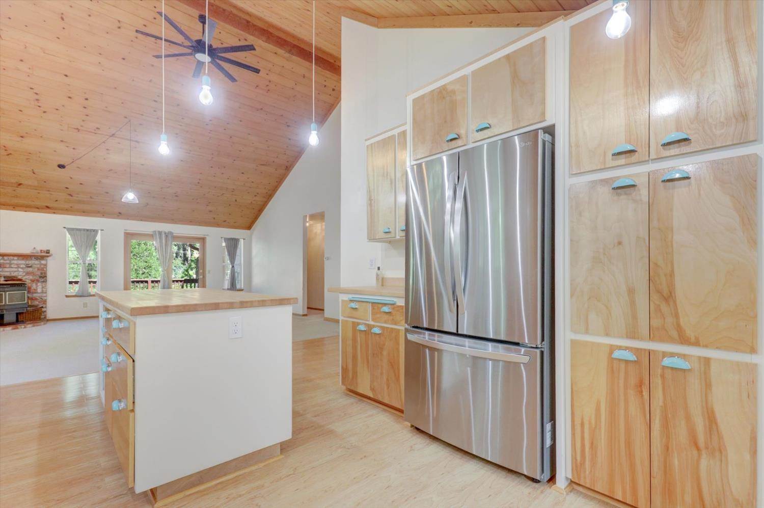 11312 Roosevelt Drive, Grass Valley, CA 95945