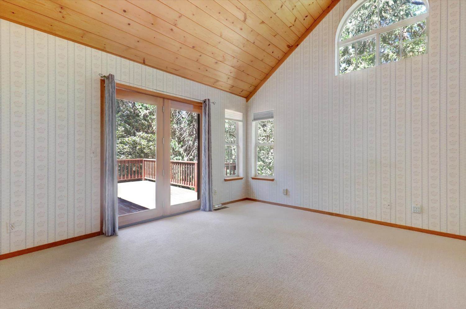 11312 Roosevelt Drive, Grass Valley, CA 95945