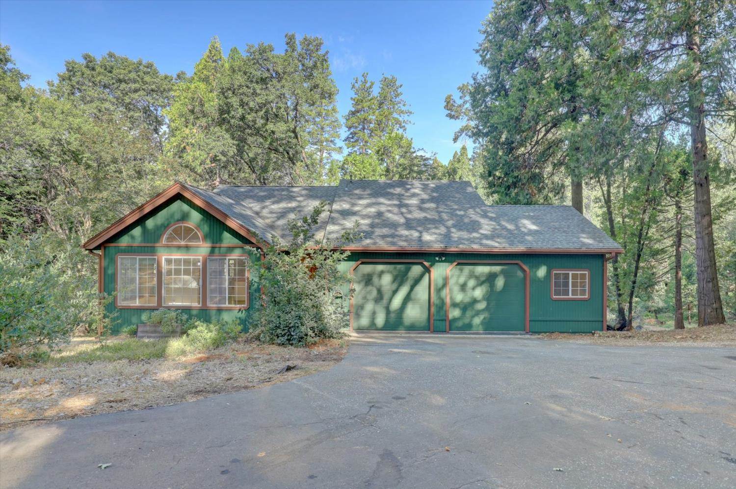 11312 Roosevelt Drive, Grass Valley, CA 95945