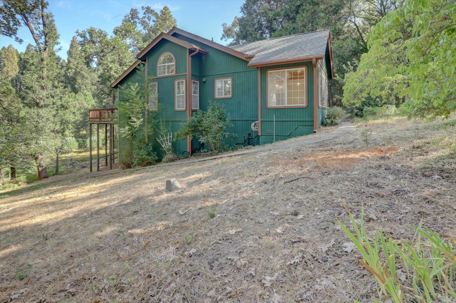 11312 Roosevelt Drive, Grass Valley, CA 95945