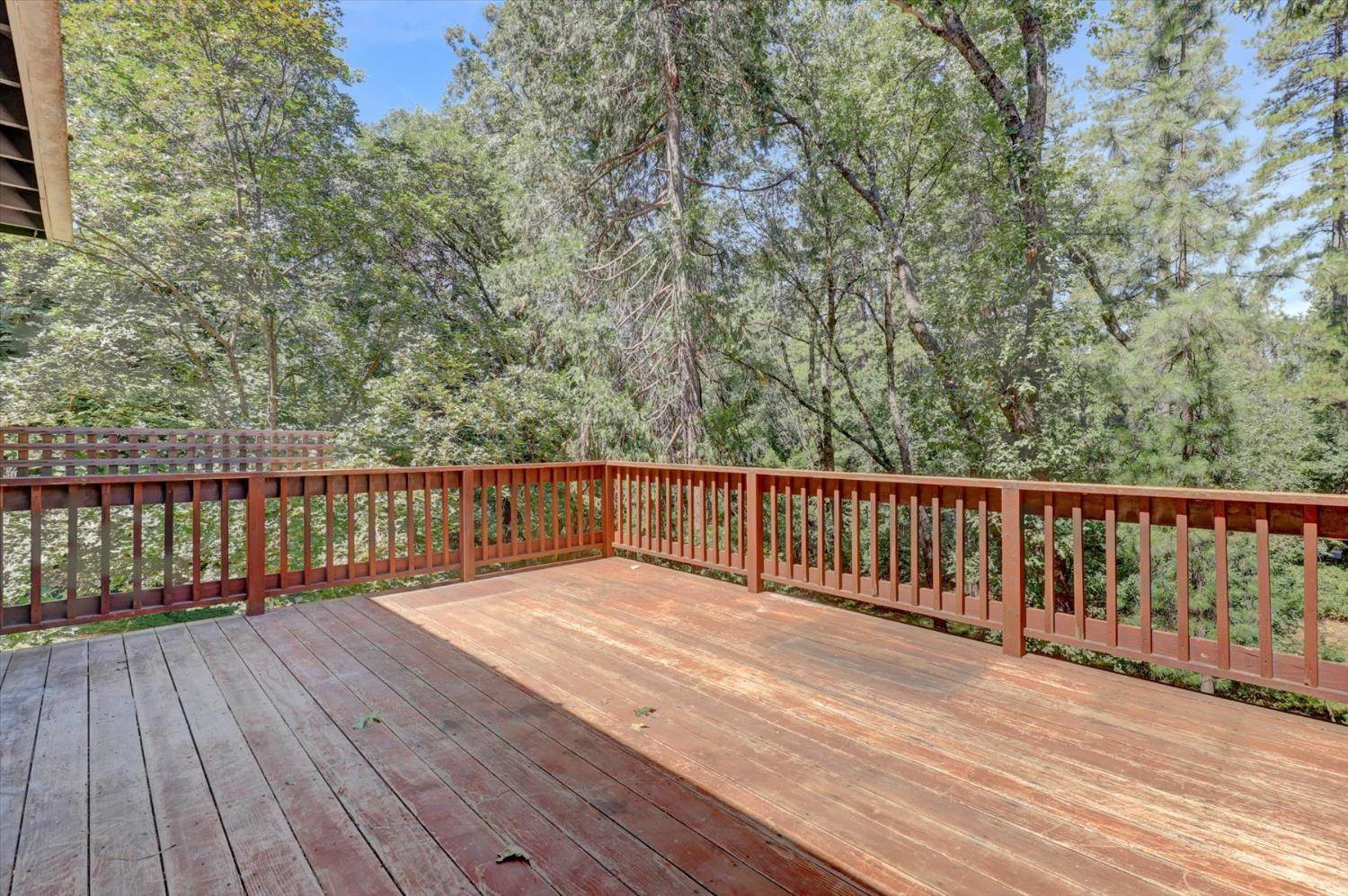 11312 Roosevelt Drive, Grass Valley, CA 95945