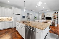 17948 Oakridge Ln, Flint, TX 75762