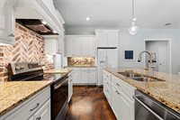 17948 Oakridge Ln, Flint, TX 75762