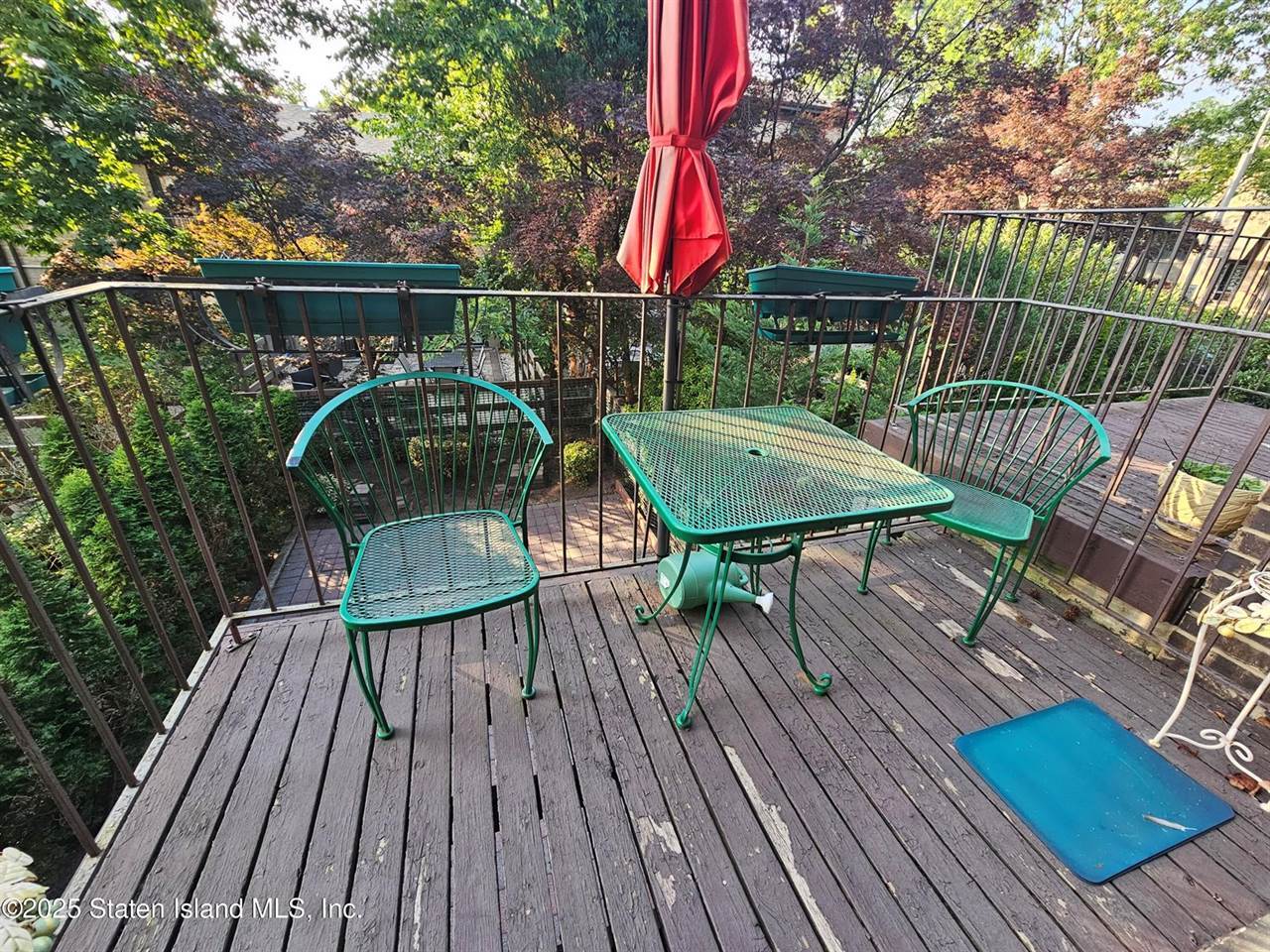 85 Dogwood Lane, Staten Island, NY 10305