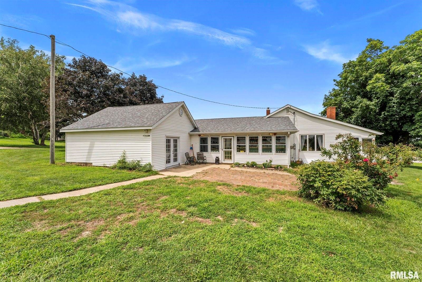 2576 285TH Avenue, De Witt, IA 52742