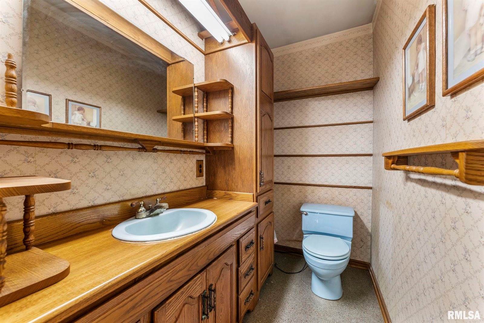 2576 285TH Avenue, De Witt, IA 52742