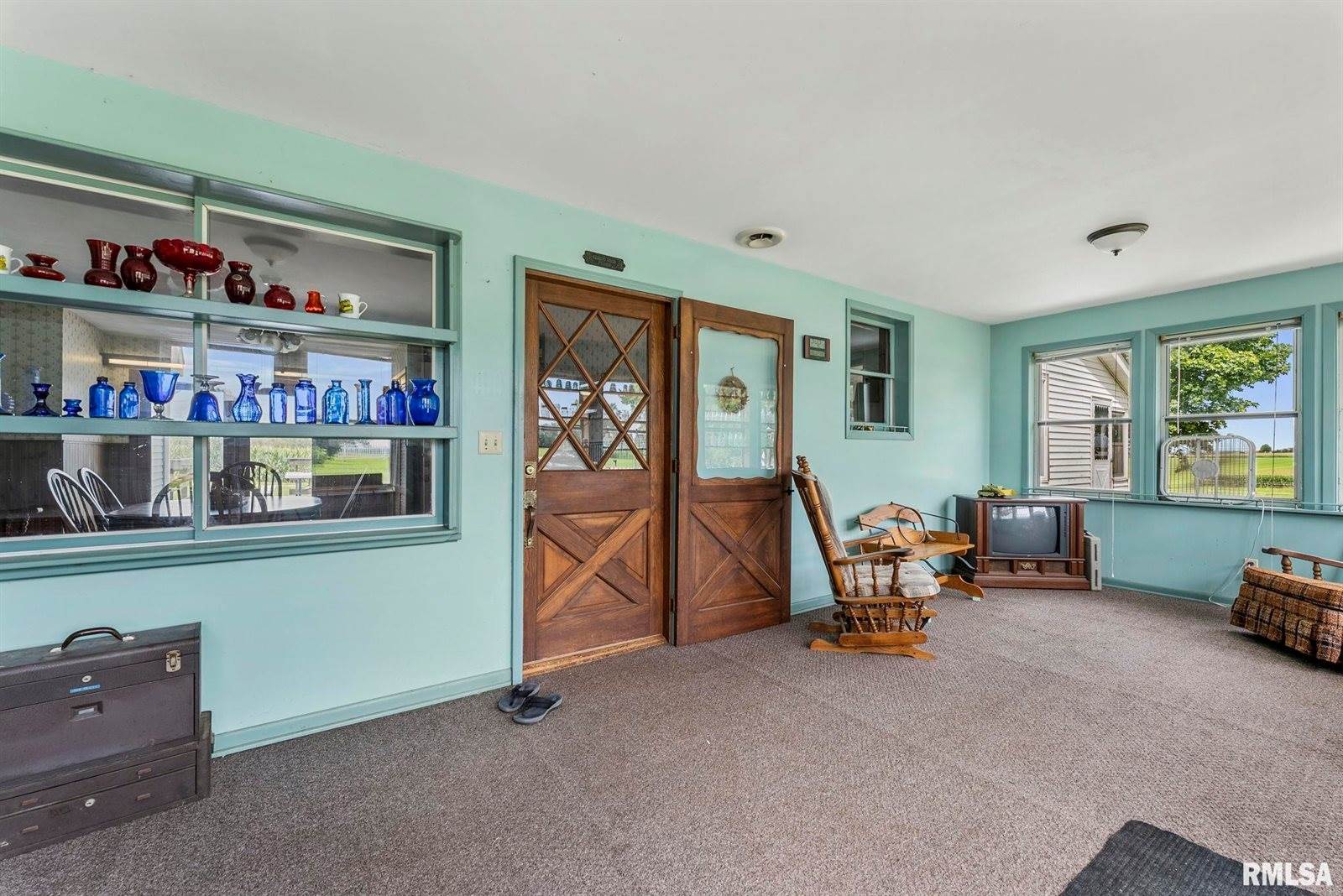 2576 285TH Avenue, De Witt, IA 52742