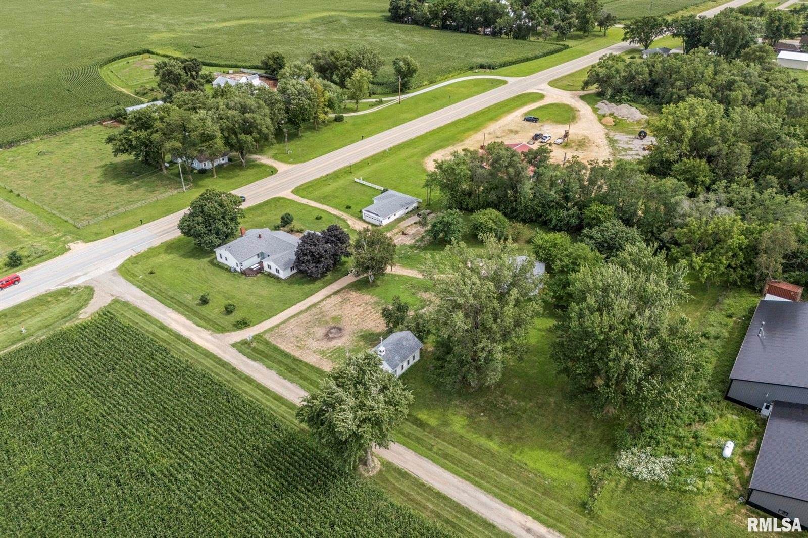 2576 285TH Avenue, De Witt, IA 52742