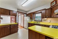 2576 285TH Avenue, De Witt, IA 52742