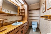 2576 285TH Avenue, De Witt, IA 52742