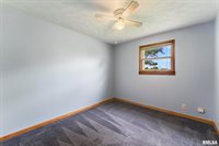 2576 285TH Avenue, De Witt, IA 52742