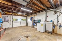 2576 285TH Avenue, De Witt, IA 52742