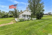 2576 285TH Avenue, De Witt, IA 52742