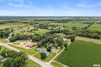 2576 285TH Avenue, De Witt, IA 52742