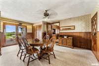2576 285TH Avenue, De Witt, IA 52742