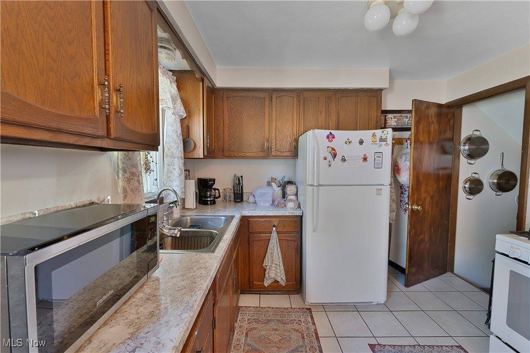 9925 Struthers Road, New Middletown, OH 44442