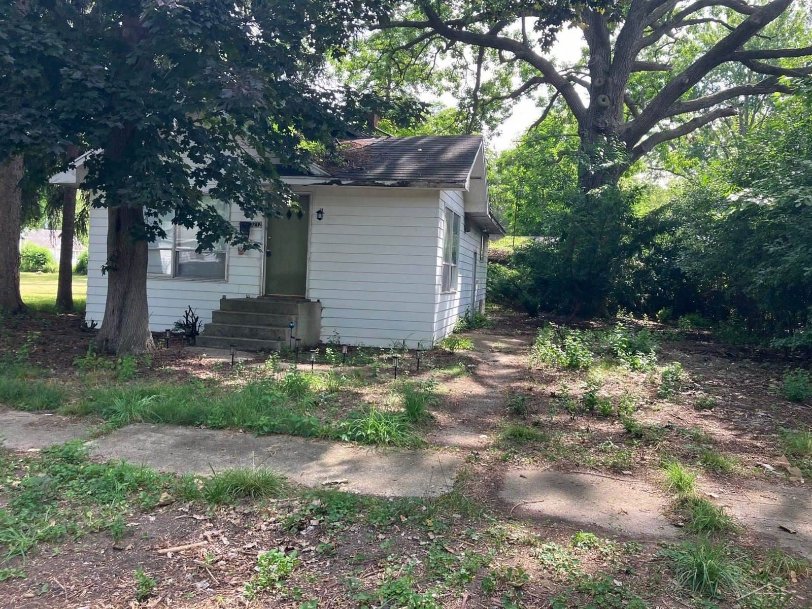 3212 Lowell Avenue, Saginaw, MI 48601