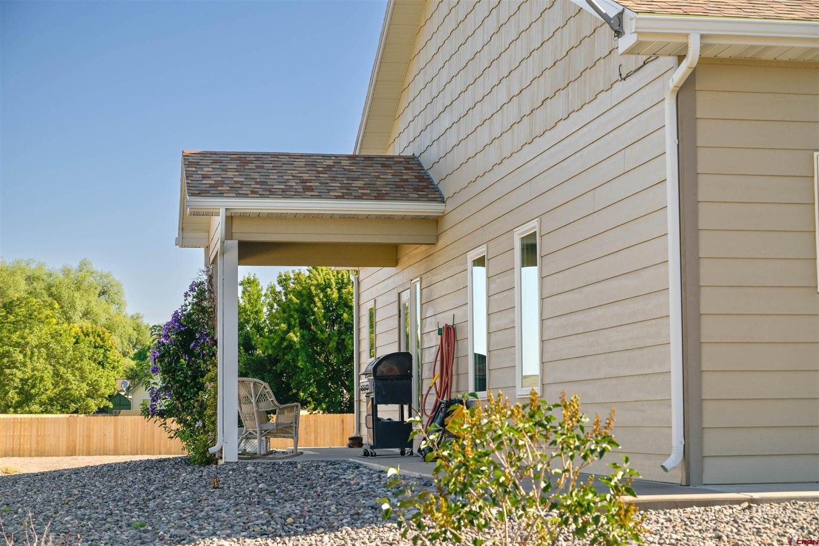 2601 Peyton Drive, Montrose, CO 81401