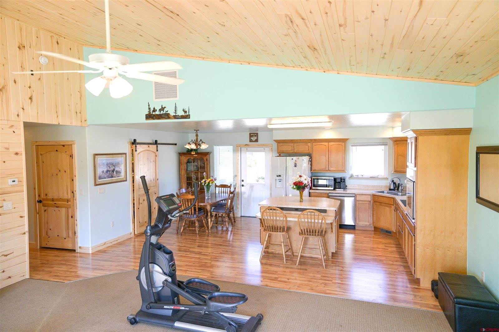 2601 Peyton Drive, Montrose, CO 81401