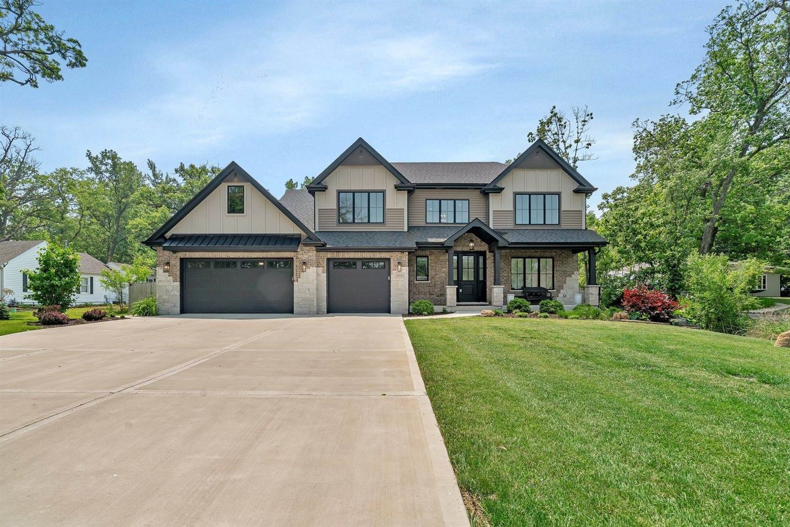 20111 North Woodland Circle, Mokena, IL 60448