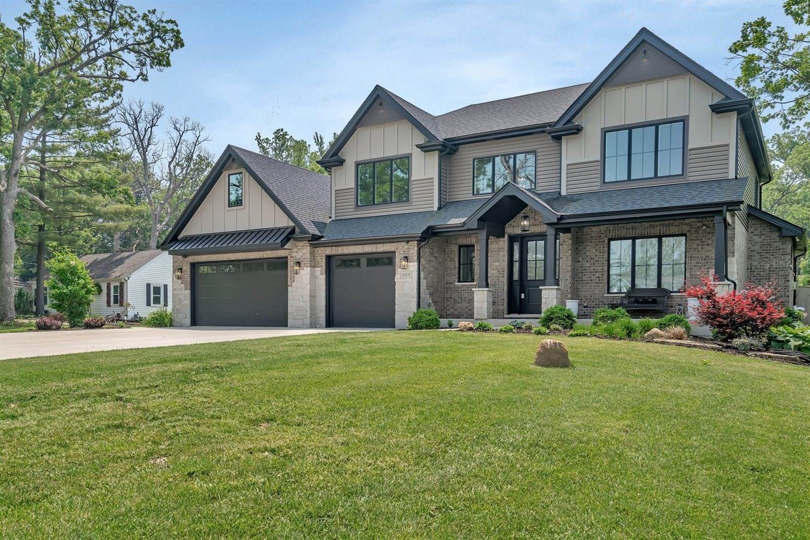 20111 North Woodland Circle, Mokena, IL 60448