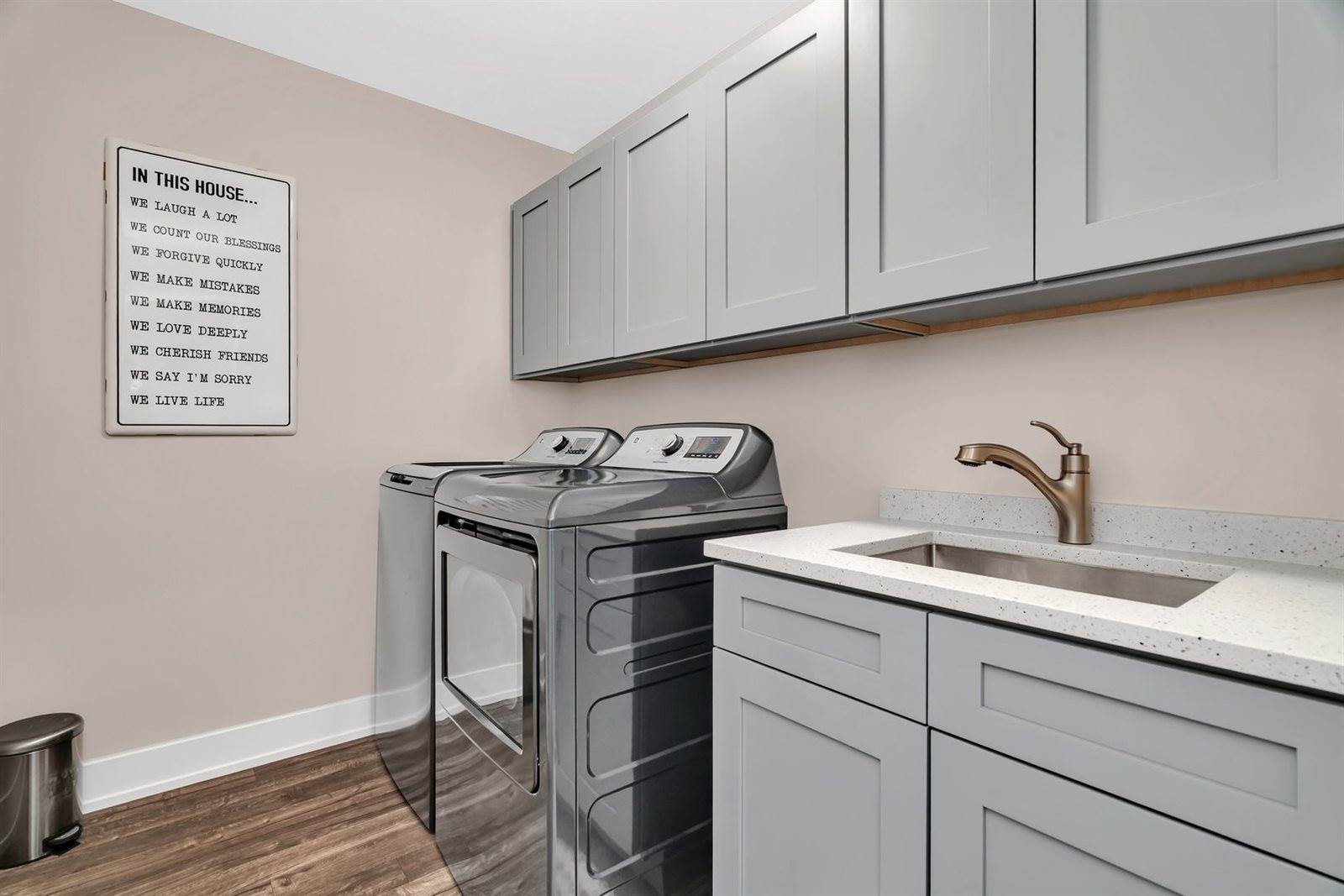 20111 North Woodland Circle, Mokena, IL 60448