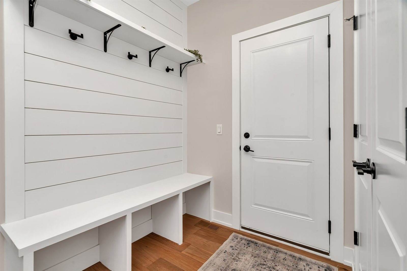 20111 North Woodland Circle, Mokena, IL 60448